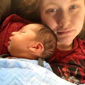 Meet your Posher, Marisa